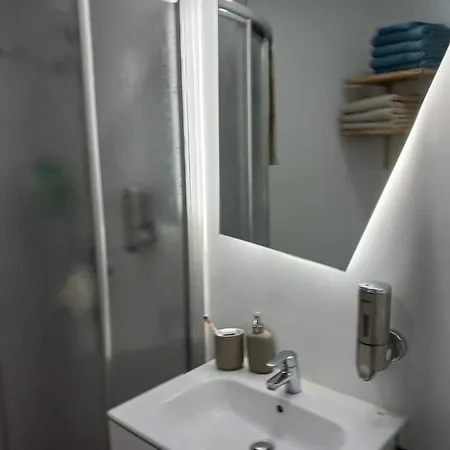 Centrico Apartamento Nogalera *